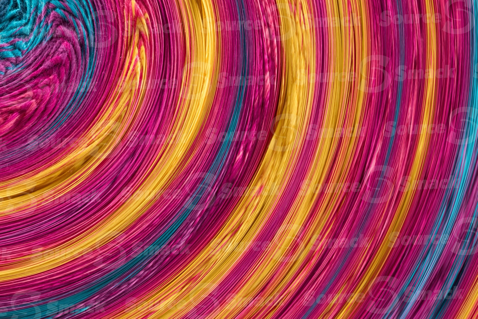 Color core twisted swirl